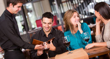 How You Can Easily Split Expenses With Friends